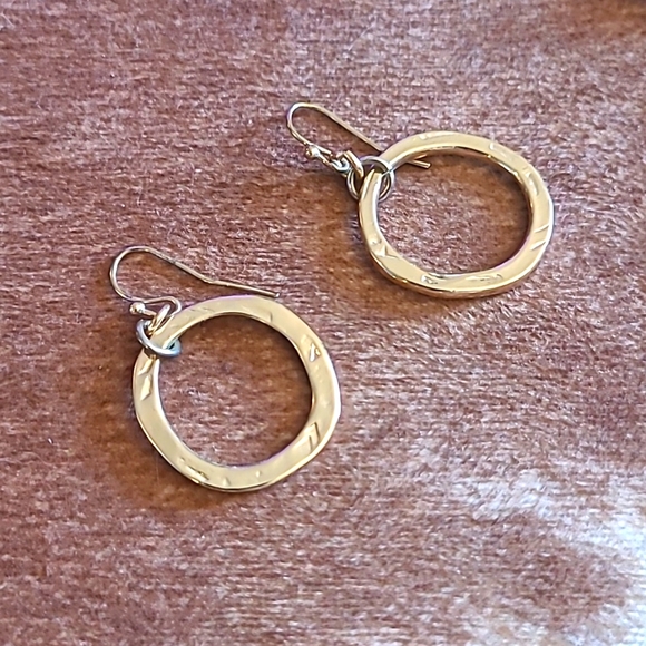 Faux Gold Costume Jewelry Necklace & Hoop Earrings Set - Picture 3 of 7